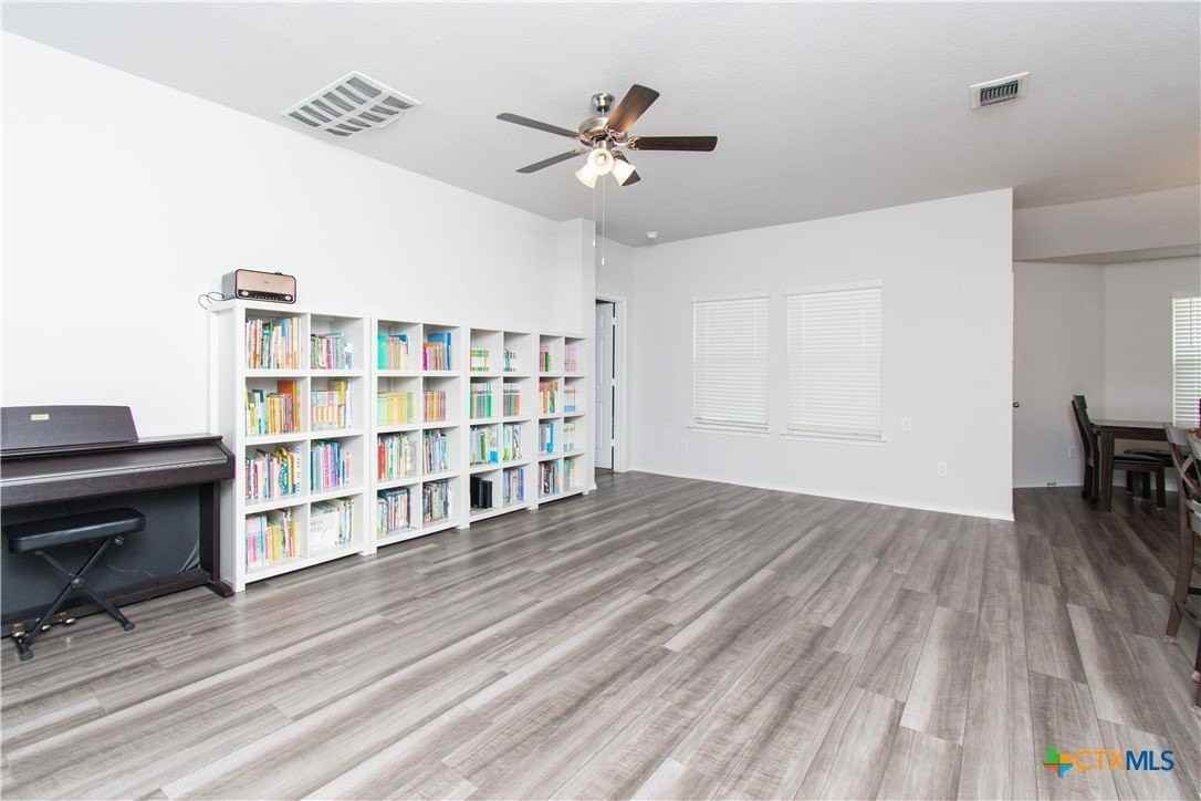 1307 Prospector Trl - Photo 3 of 20