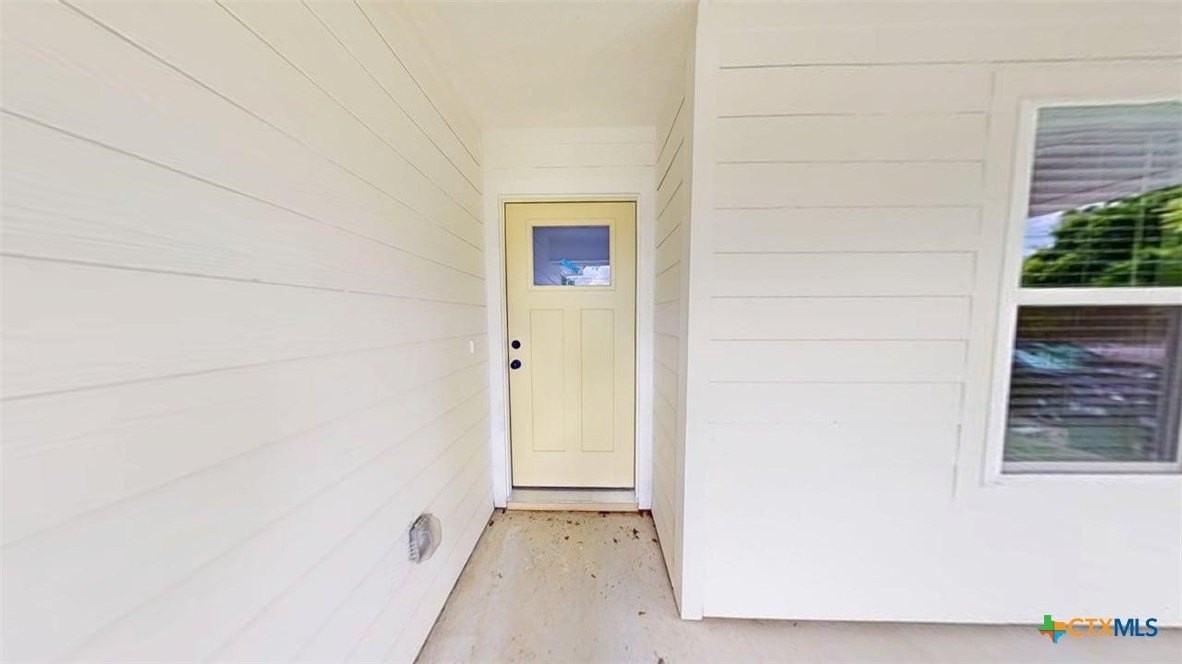 209 Elbert Ln #B - Photo 3 of 48