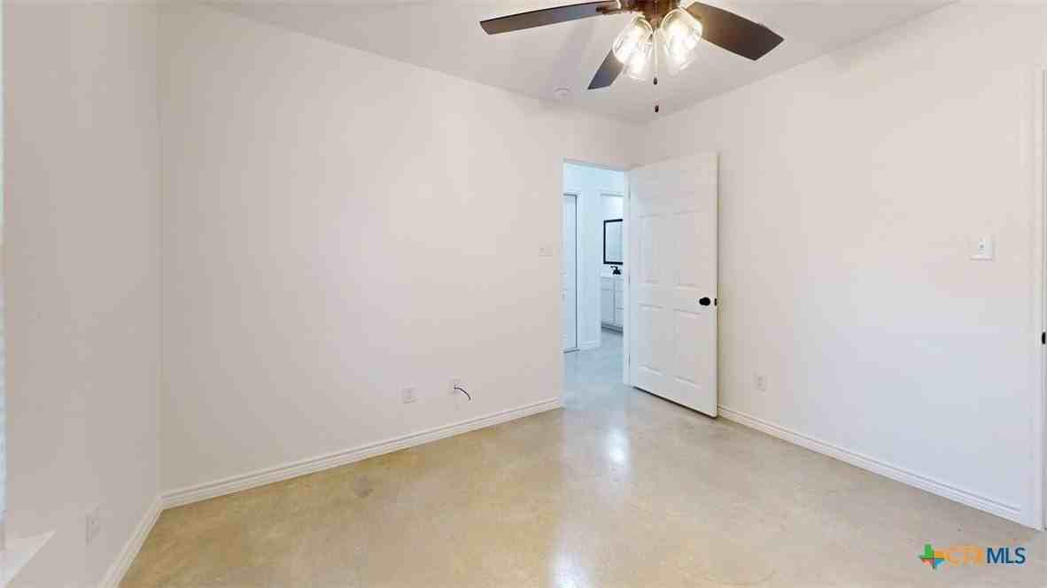 209 Elbert Ln #B - Photo 7 of 48