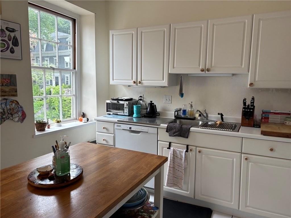 237 N Main St #3 - Photo 4 of 15