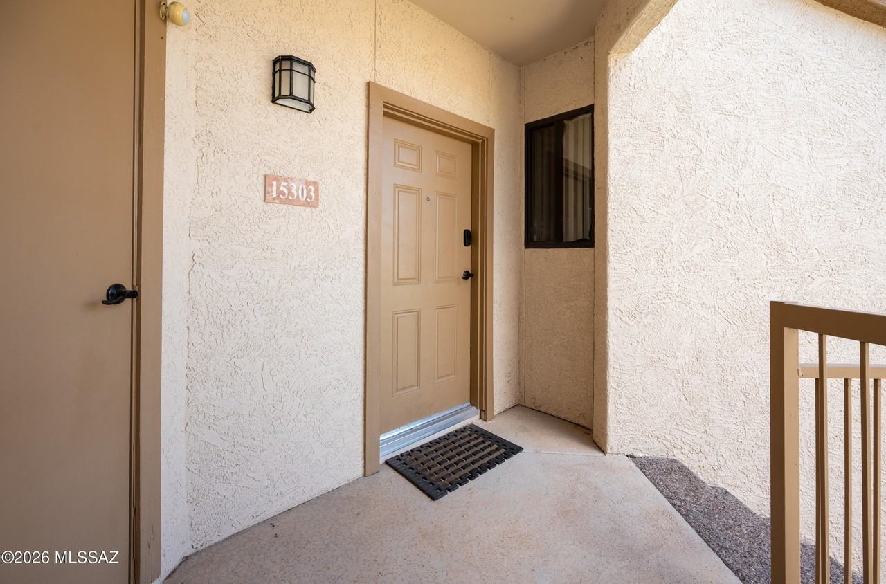 2550 E River Rd #15303 - Photo 3 of 15