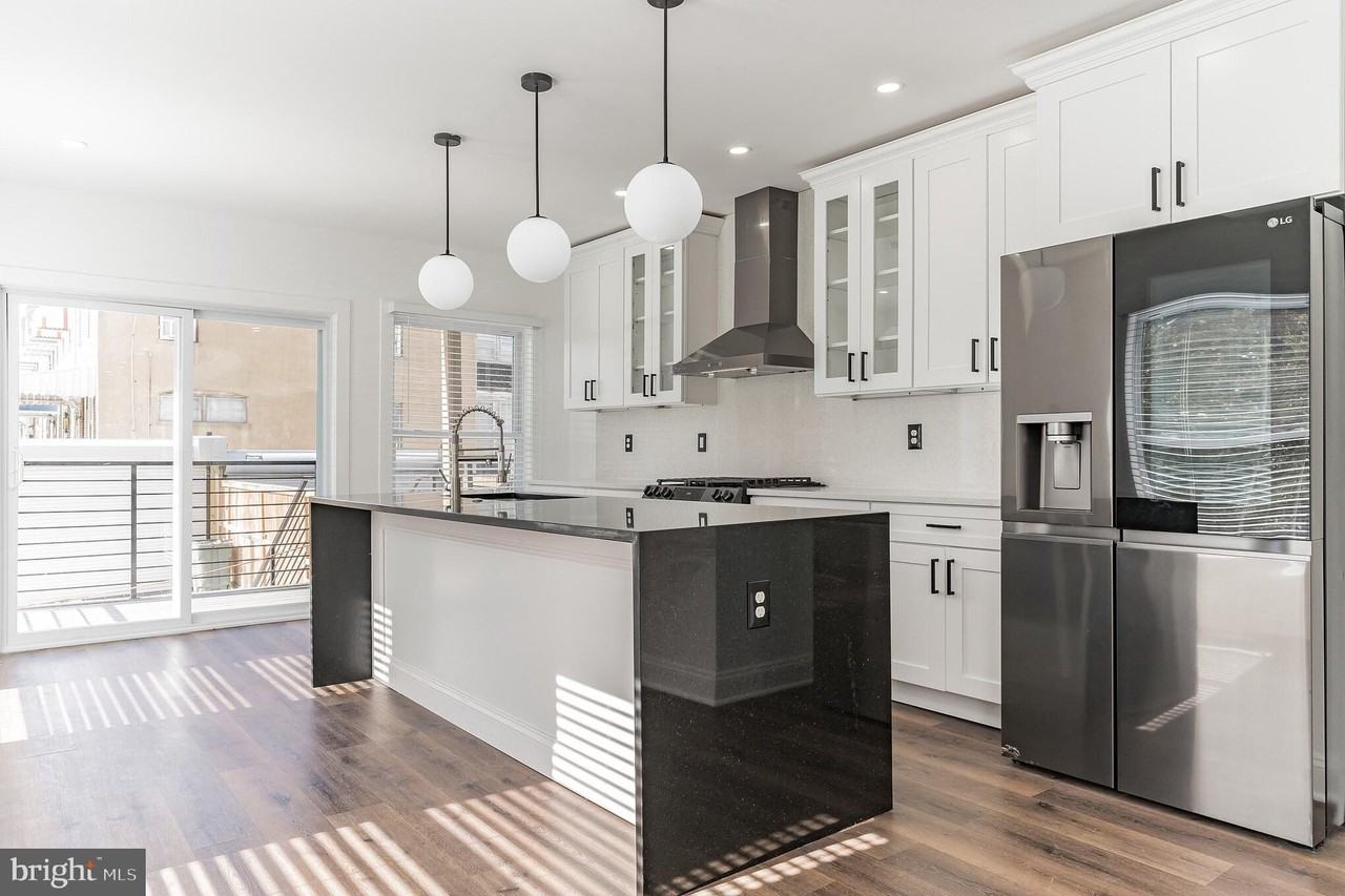 5300 5th St Nw - Photo 4 of 32