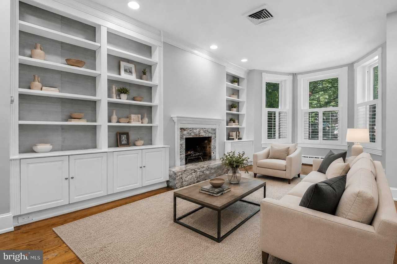 3044 Cambridge Pl Nw - Photo 3 of 22