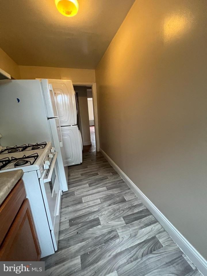 38 Galveston Pl Sw #A - Photo 7 of 16