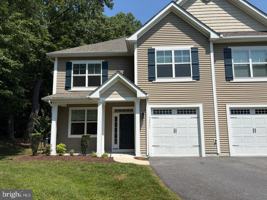 featured image of 32041 Woods Ct