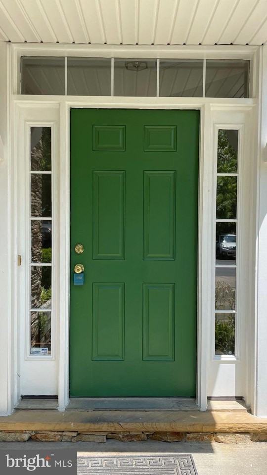6125 White Marble Ct - Photo 2 of 34