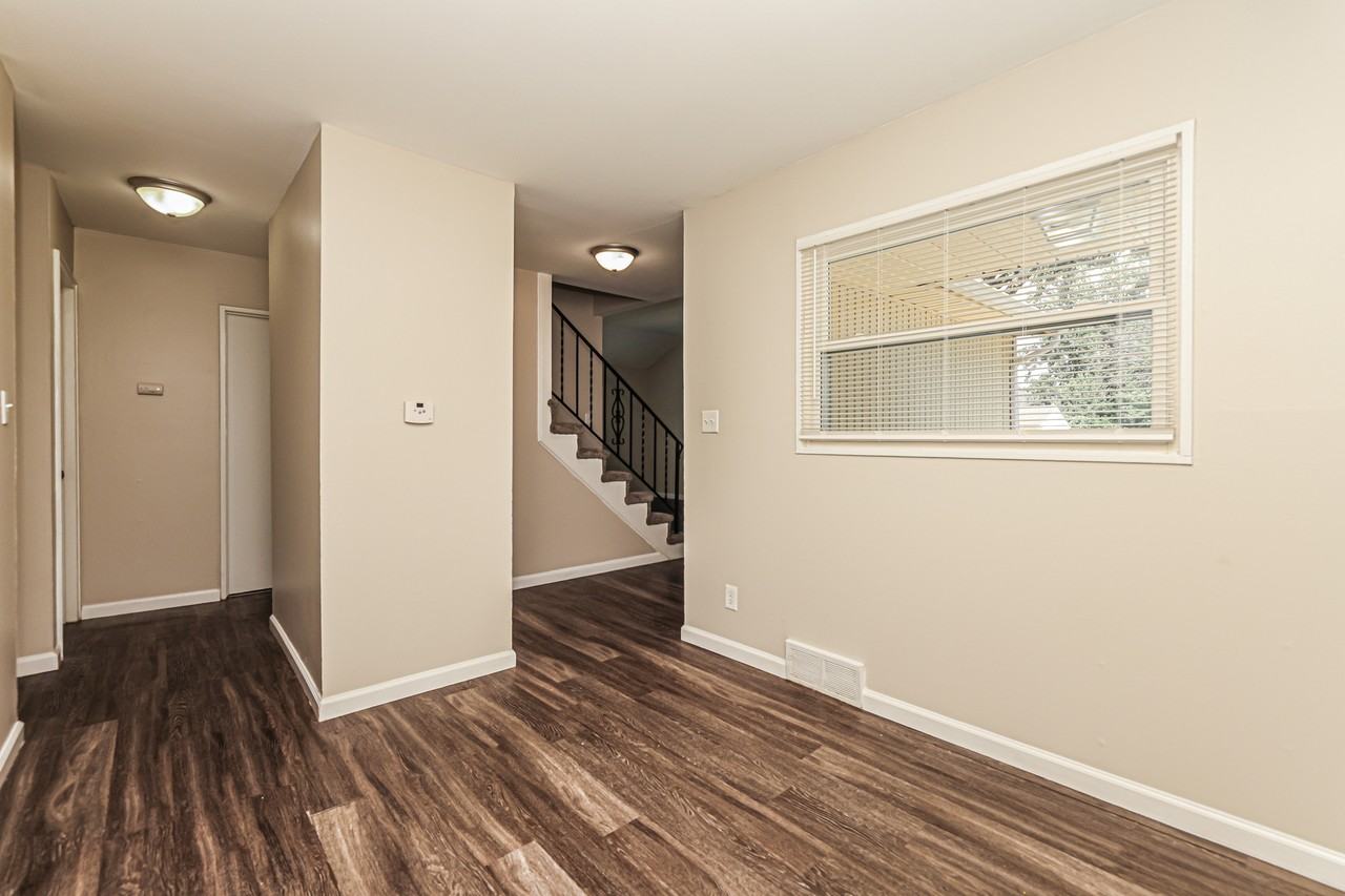 2205 Hazel Ave #1 - Photo 7 of 15