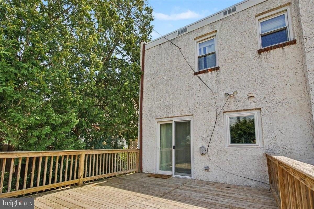 749 S Matlack St - Photo 4 of 19