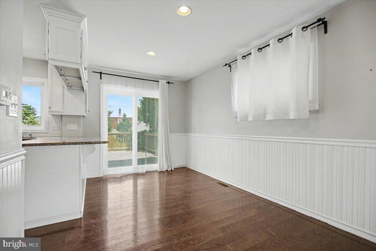 749 S Matlack St - Photo 7 of 19