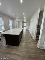 featured image of 482 Martin St