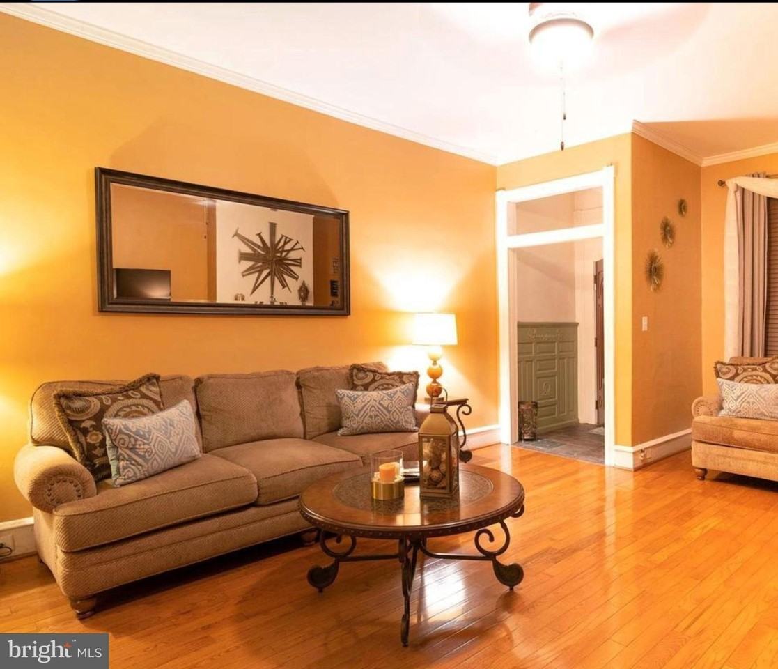 1214 N 57th St - Photo 2 of 16