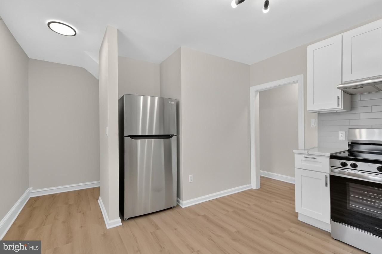 6347 Mccallum St #2 - Photo 4 of 19
