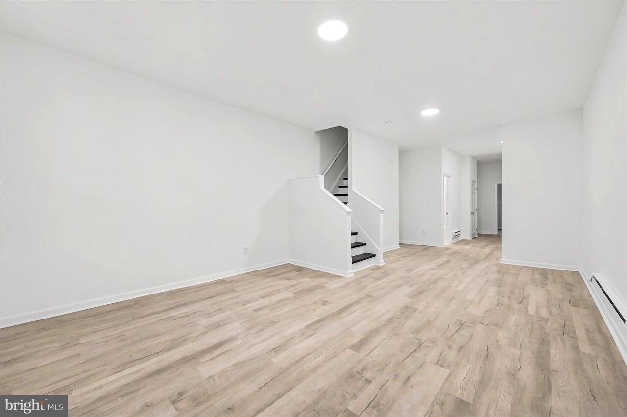 3736 N 17th St - Photo 2 of 14