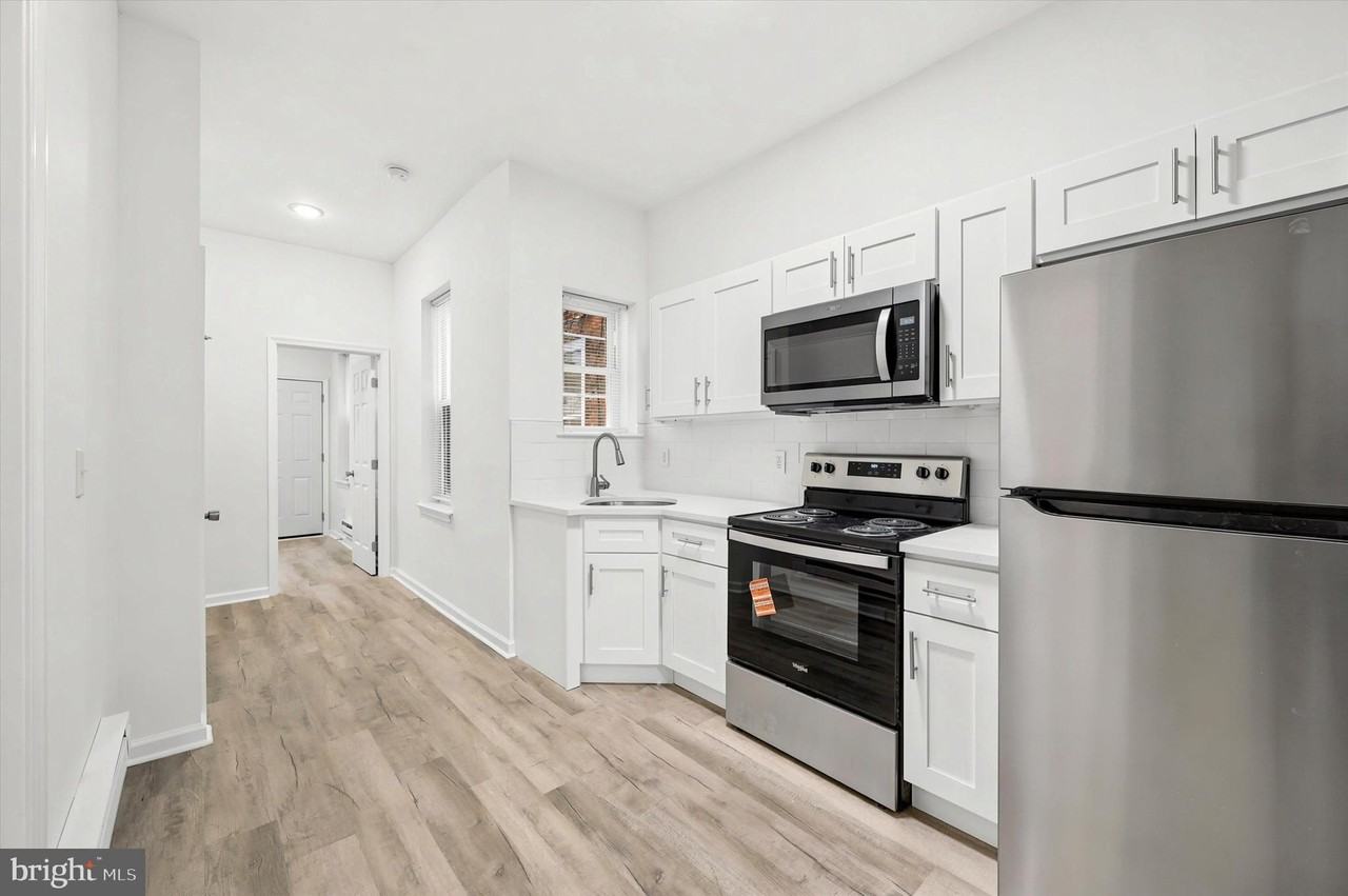 3736 N 17th St - Photo 5 of 14