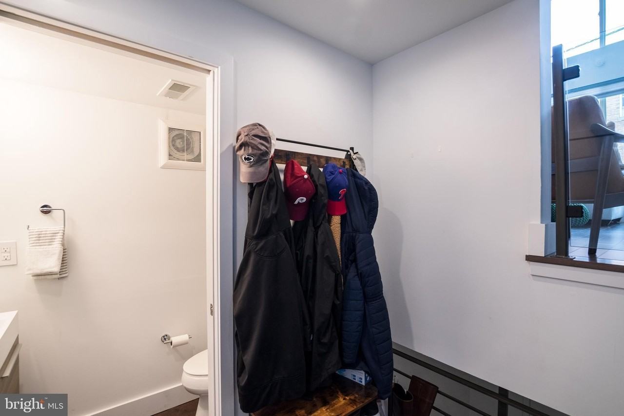1343 S Garnet St - Photo 5 of 31