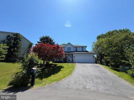 featured image of 407 Tamarack Cir