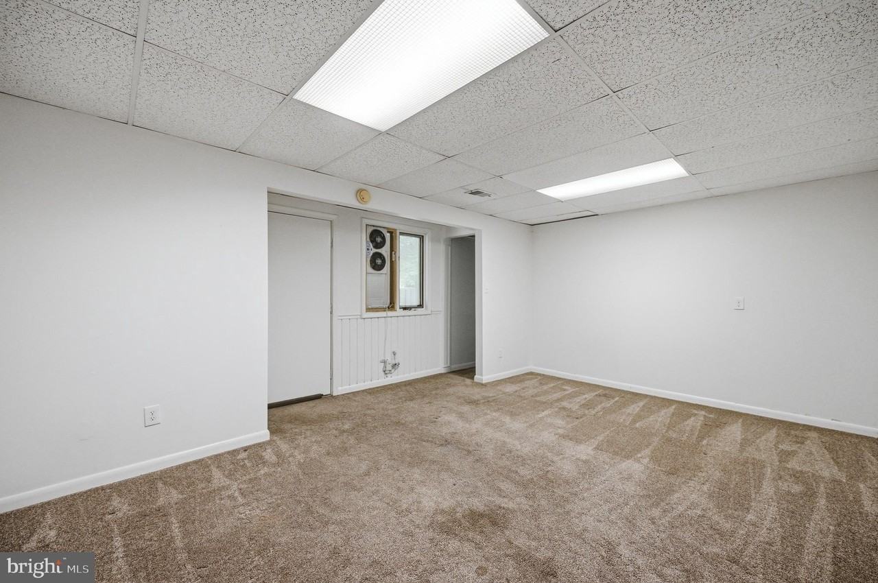 2242 Cartwright Pl - Photo 3 of 40