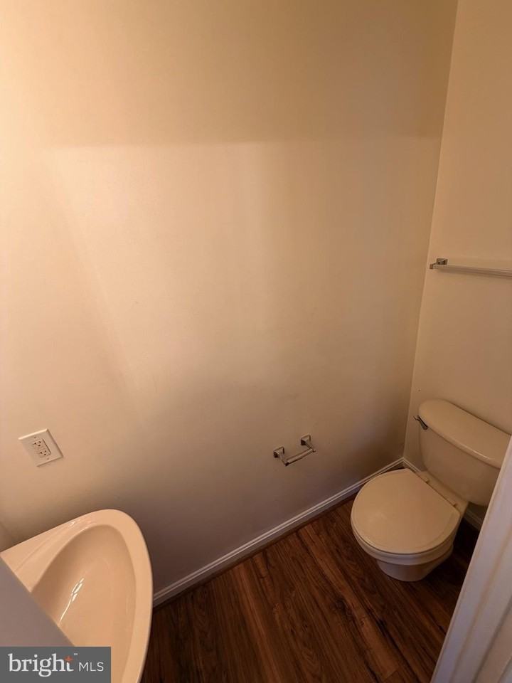 1169 Commercial Ct - Photo 6 of 6