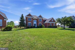 featured image of 23222 Hemmingford Cir