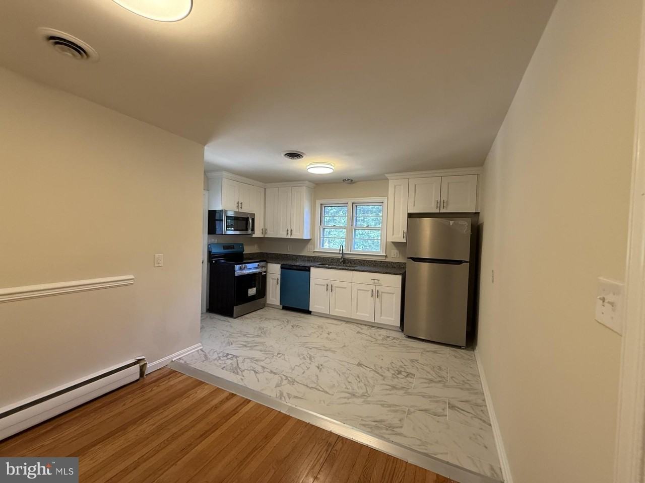 51 Blair Rd - Photo 6 of 24