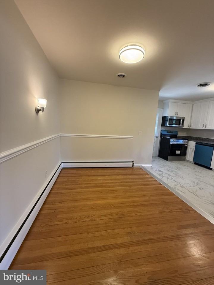 51 Blair Rd - Photo 7 of 24