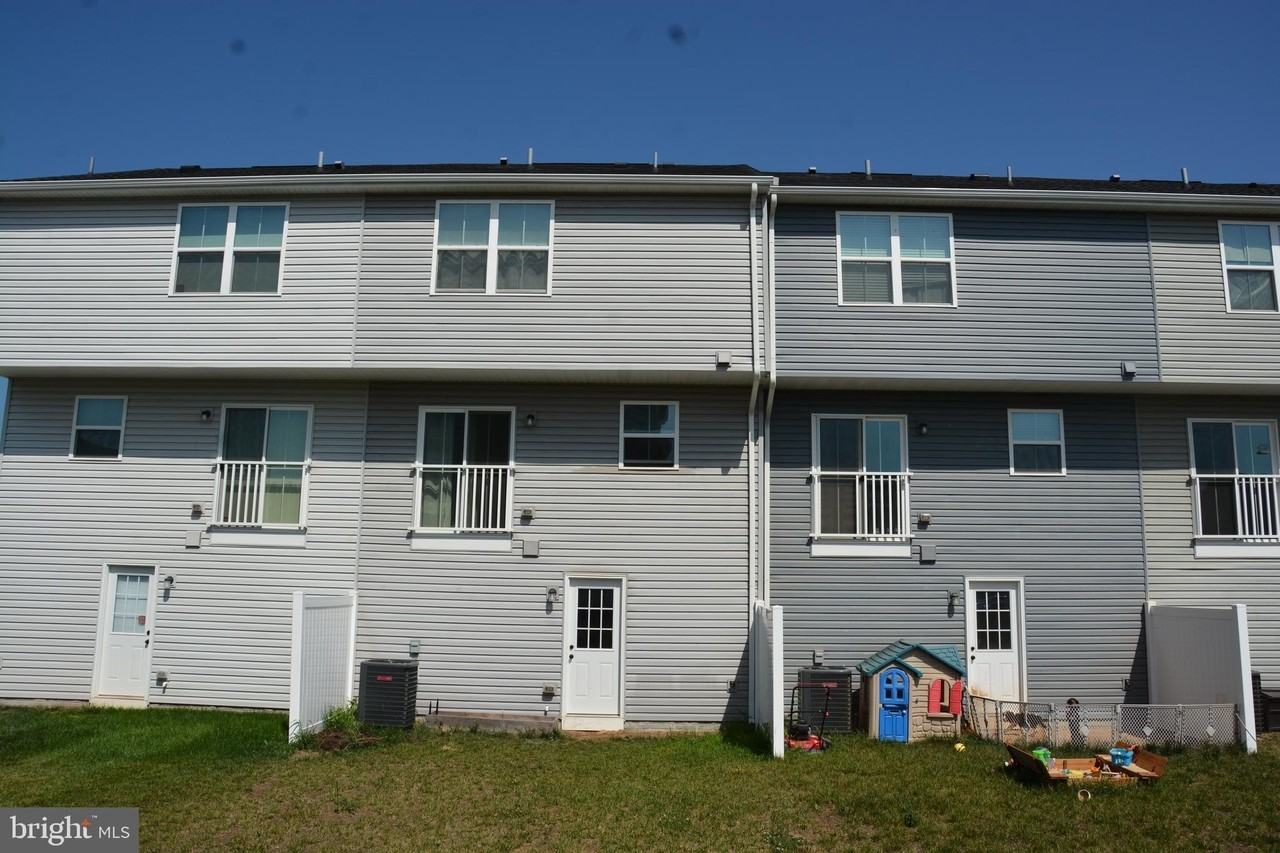 14 Tadpole Landing Rd - Photo 2 of 26