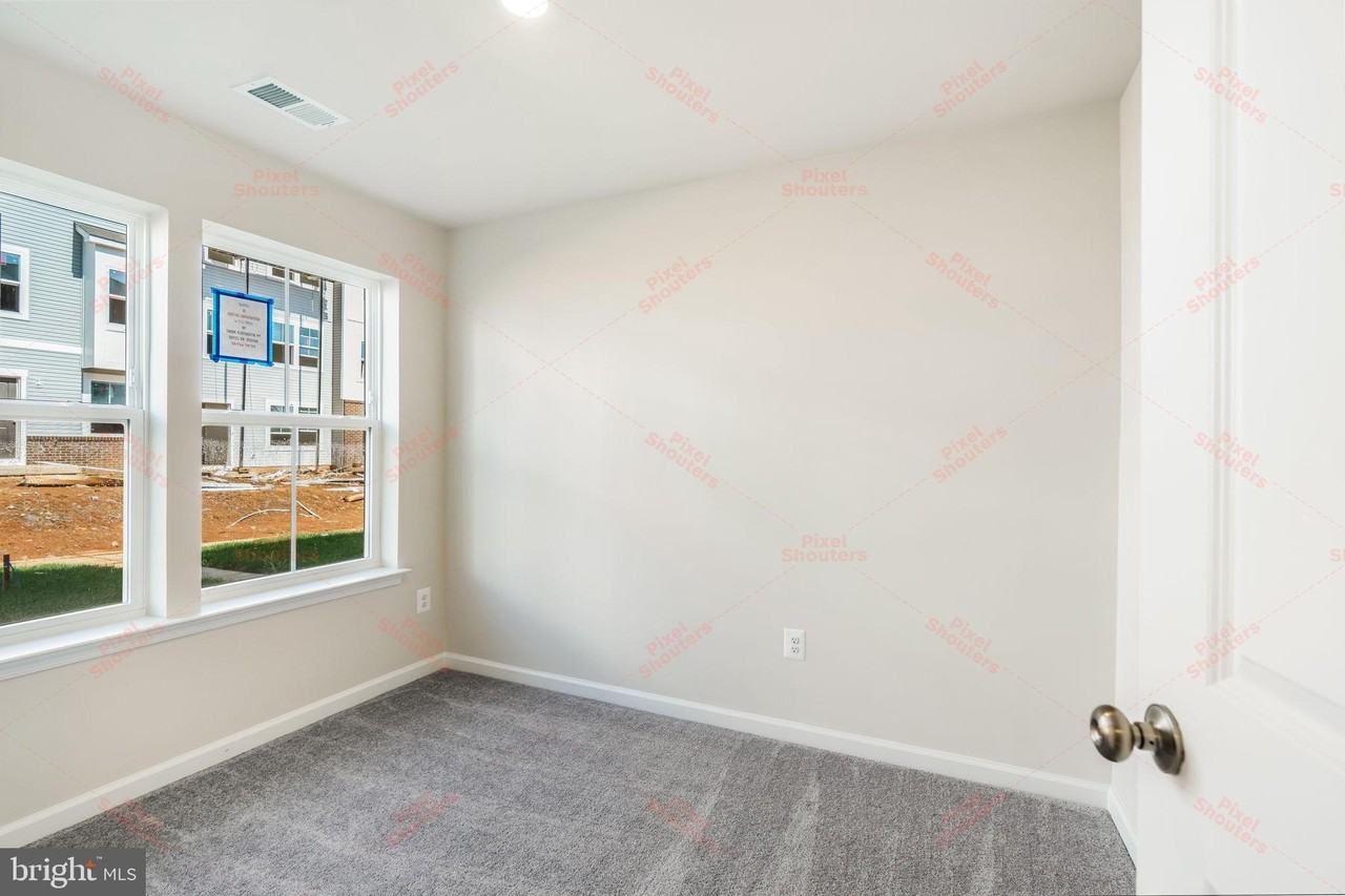 1324 Cedar Valley Rd - Photo 3 of 22