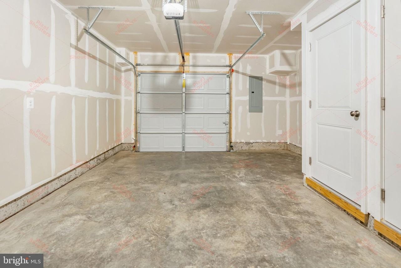 1324 Cedar Valley Rd - Photo 6 of 22