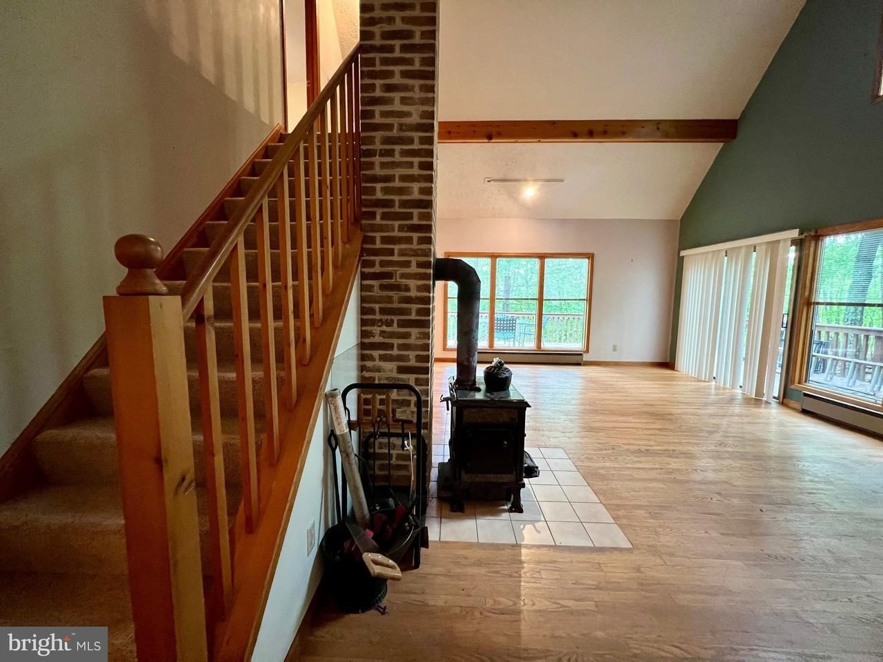 148 S Fieldstone Ln - Photo 5 of 35