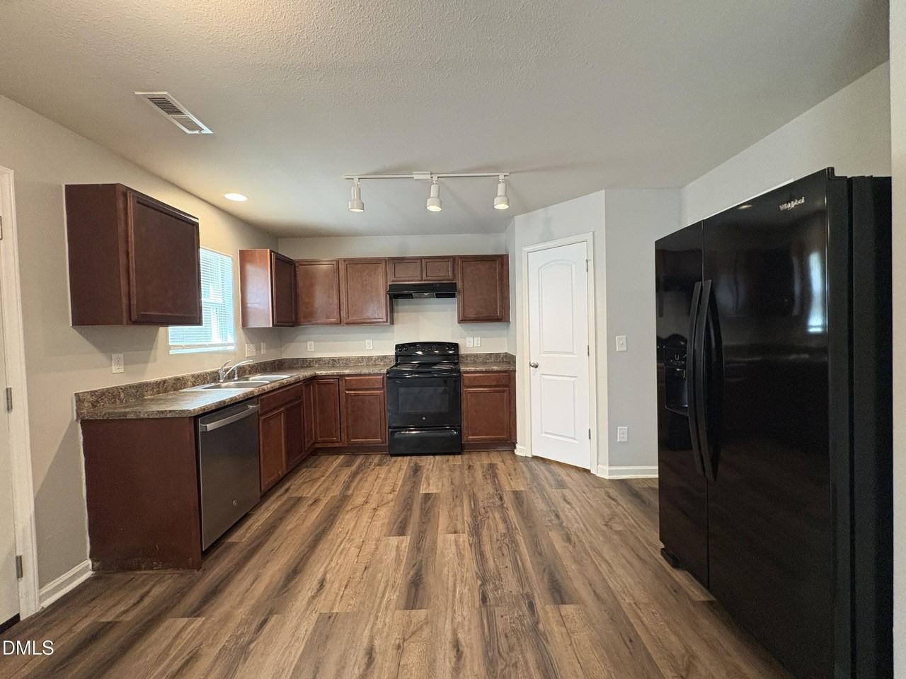 1412 1412 Tamarino Drive - Photo 7 of 24