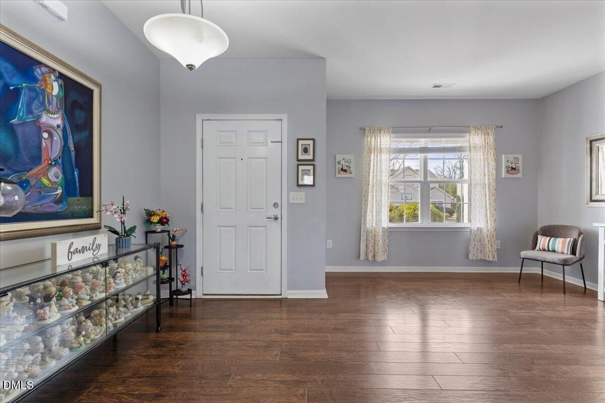 2678 Averon Dr - Photo 3 of 47