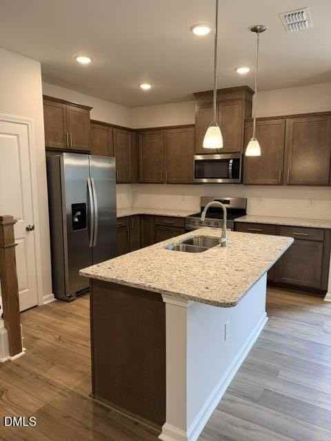 204 Broomside Ave - Photo 6 of 38