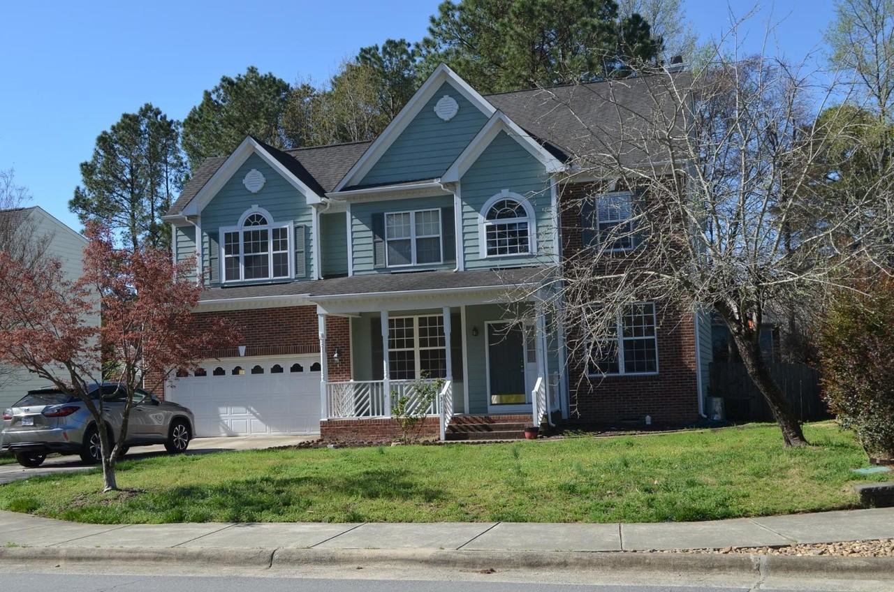 311 Capistrane Dr - Photo 4 of 30