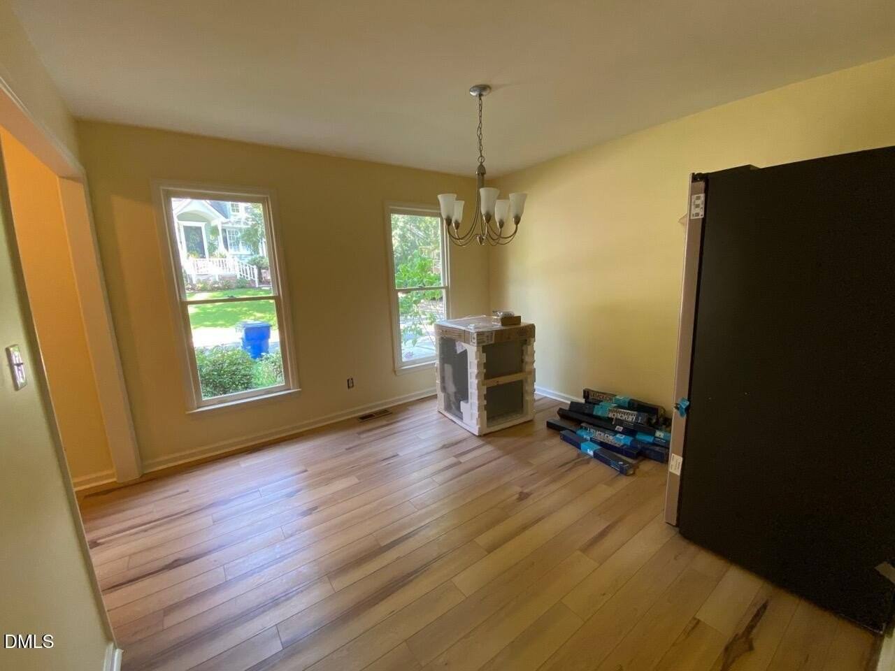 1704 Kingston Heath Way - Photo 5 of 18