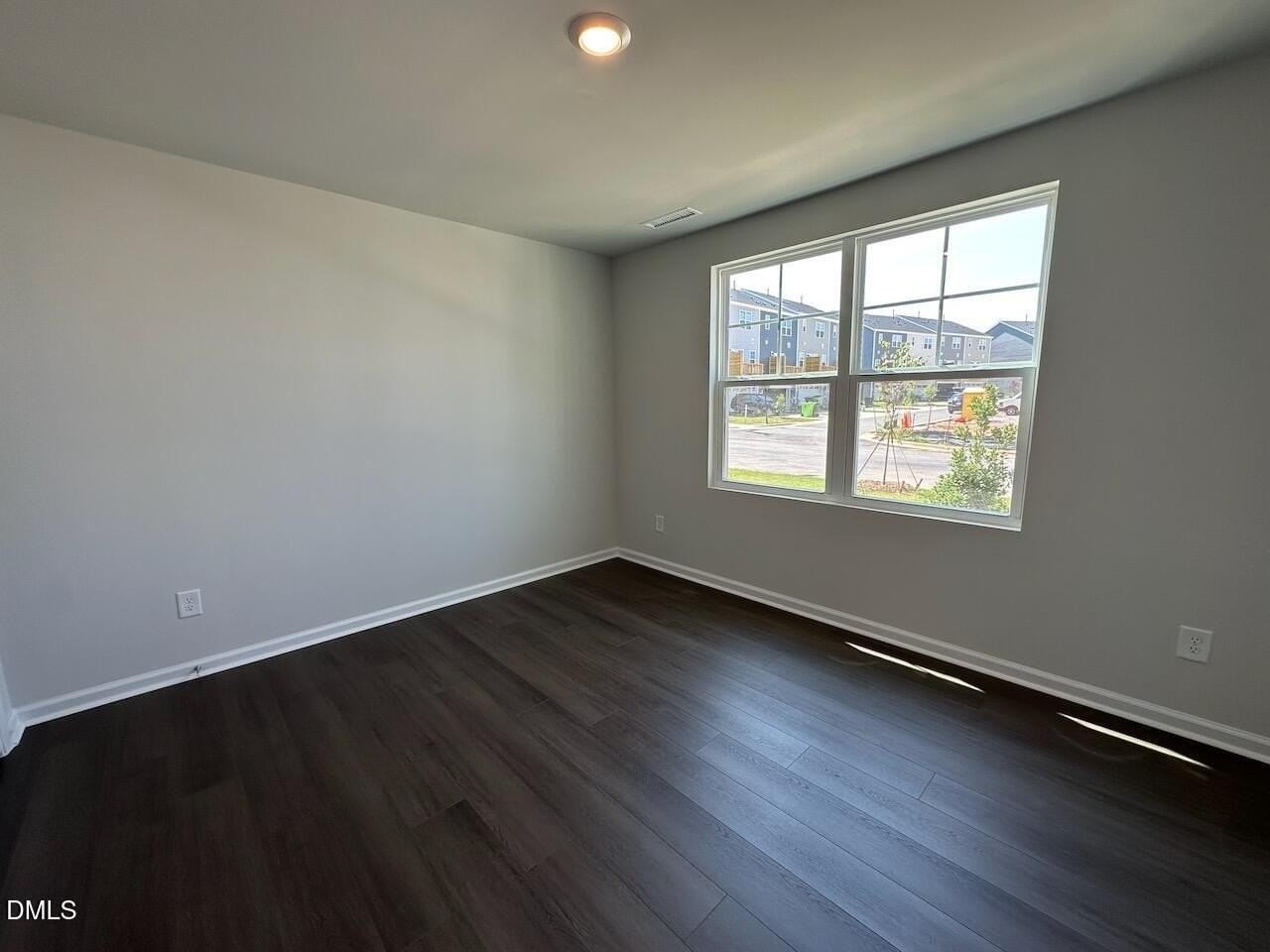 328 Carolina Springs Blvd - Photo 4 of 31