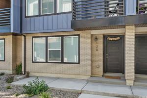 featured image of 120 E Abbeville Ct #10