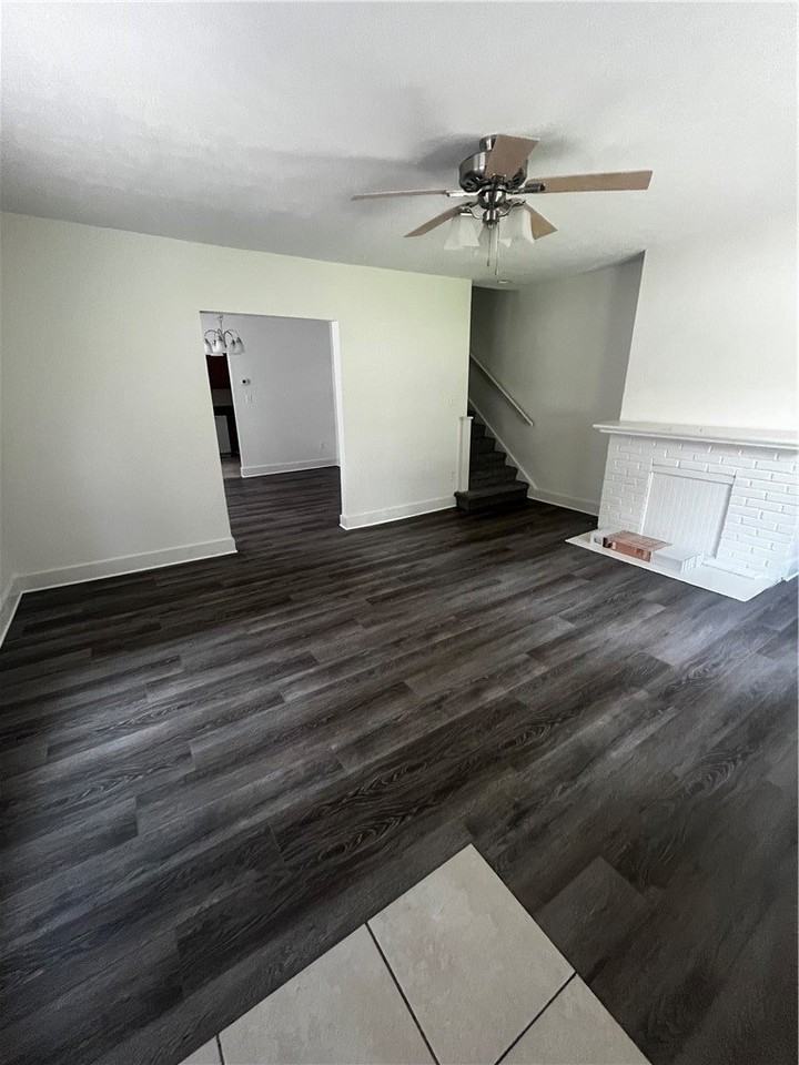 871 W Ingomar Rd - Photo 3 of 19