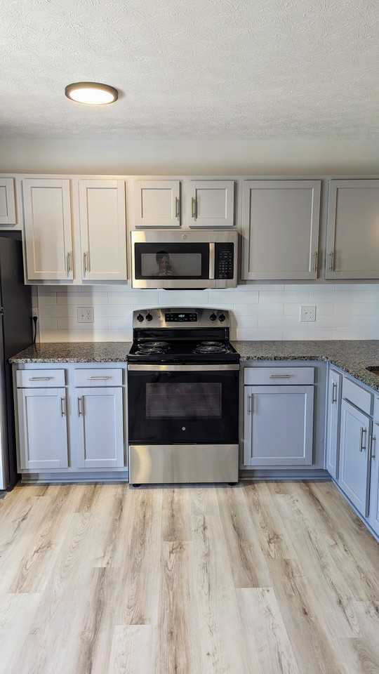 9301 - 213 Stonestreet Road #9301-213 - Photo 7 of 14