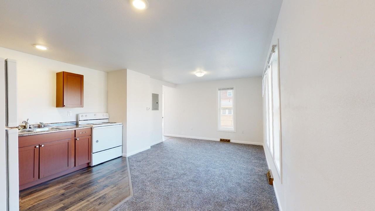 820 6th St, Nevada - Photo 2 of 42