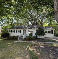 348 Pennsylvania Ave - Photo 1 of 1