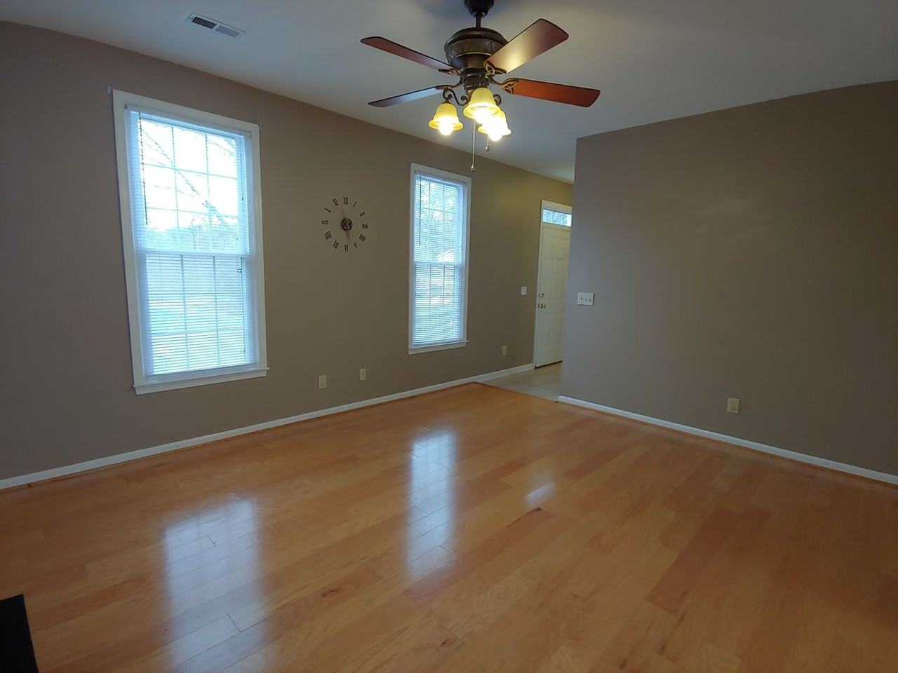 3310 Mill Spring Ct - Photo 7 of 29