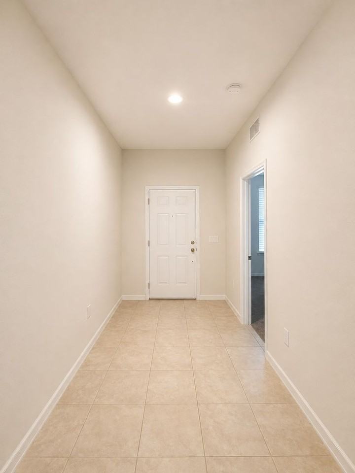 3609 Vega Creek Dr - Photo 2 of 15