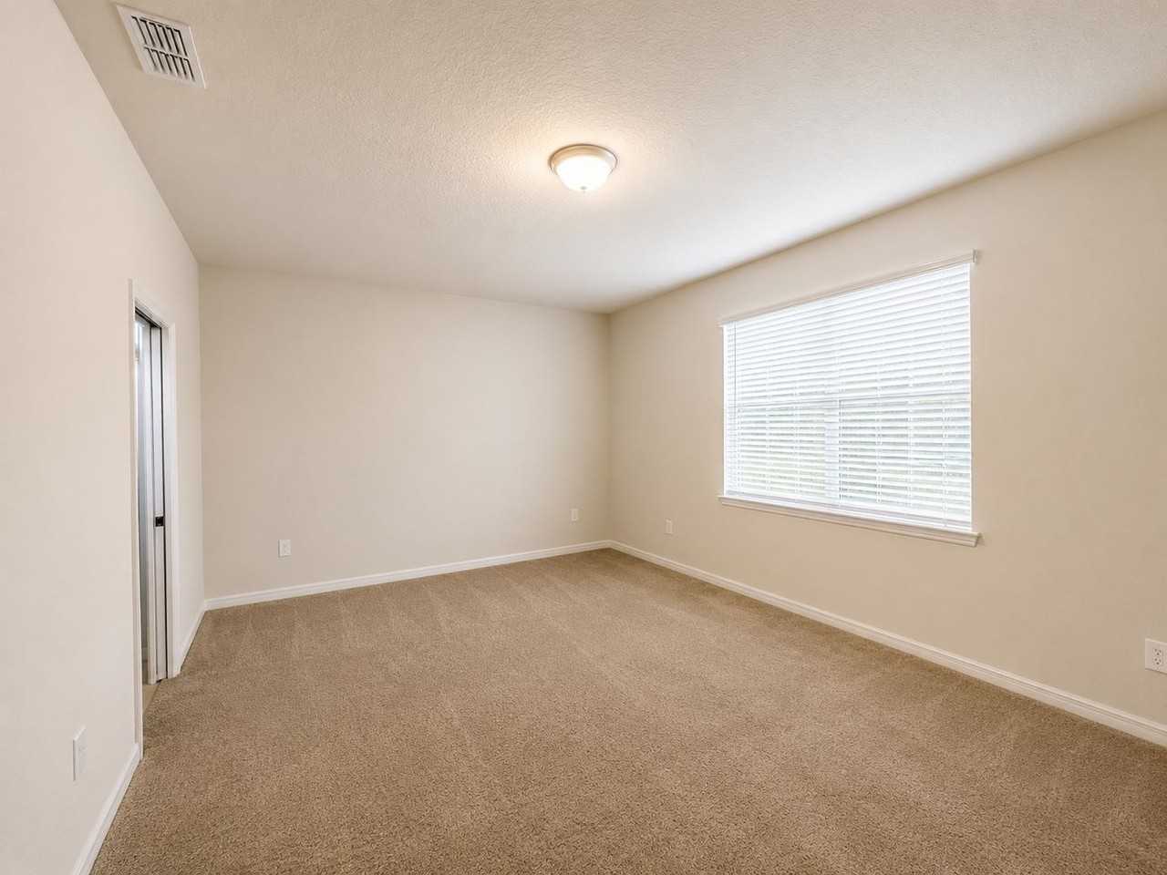 3609 Vega Creek Dr - Photo 7 of 15
