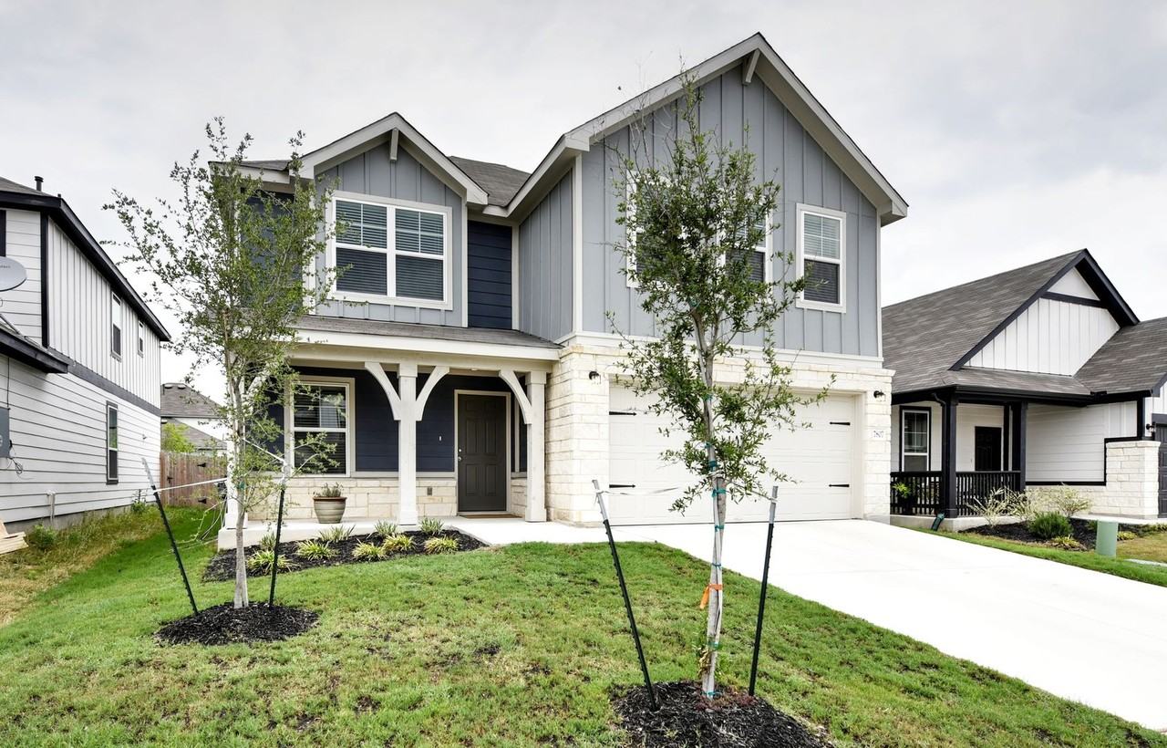 7807 Cottonwood Rdg - Photo 2 of 35