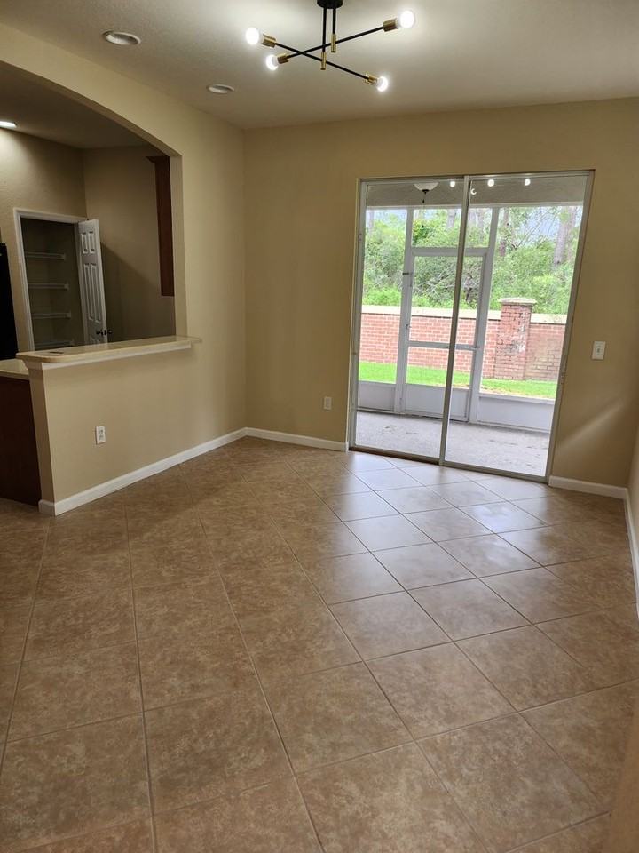 14209 Turning Leaf Dr - Photo 5 of 18