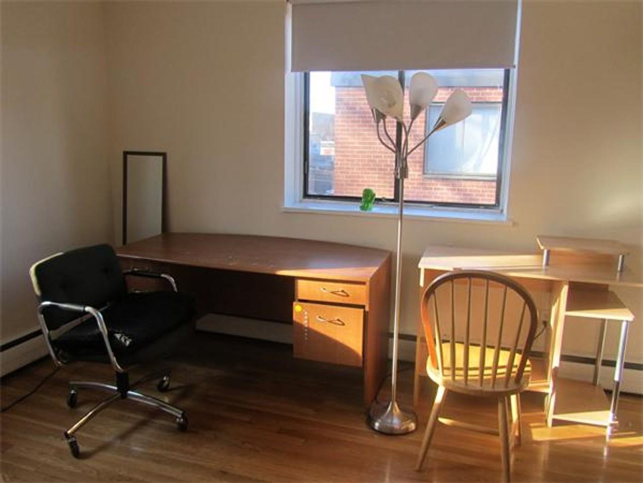 220 Babcock St - Photo 4 of 9
