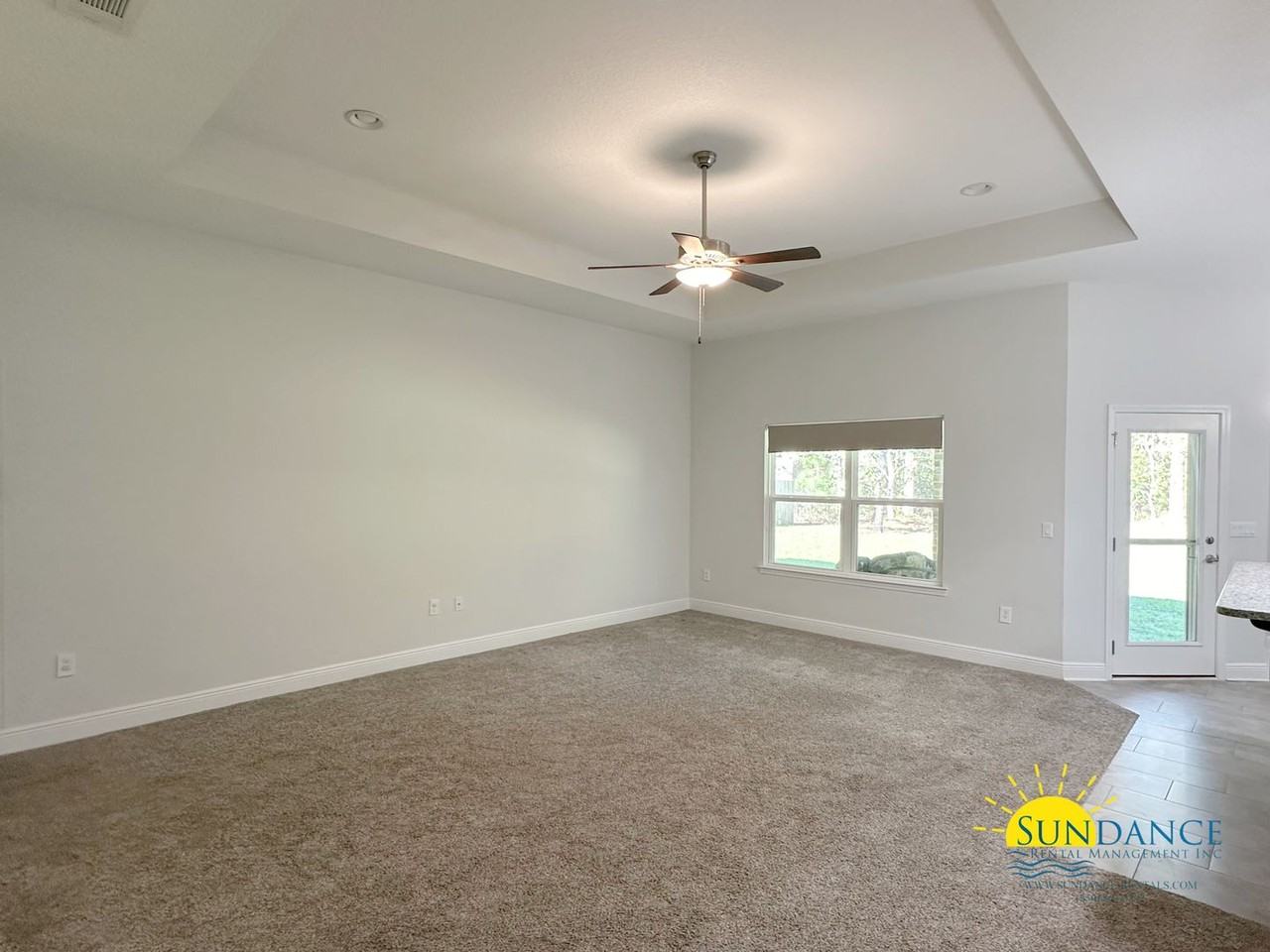 2337 Salamanca St - Photo 3 of 15