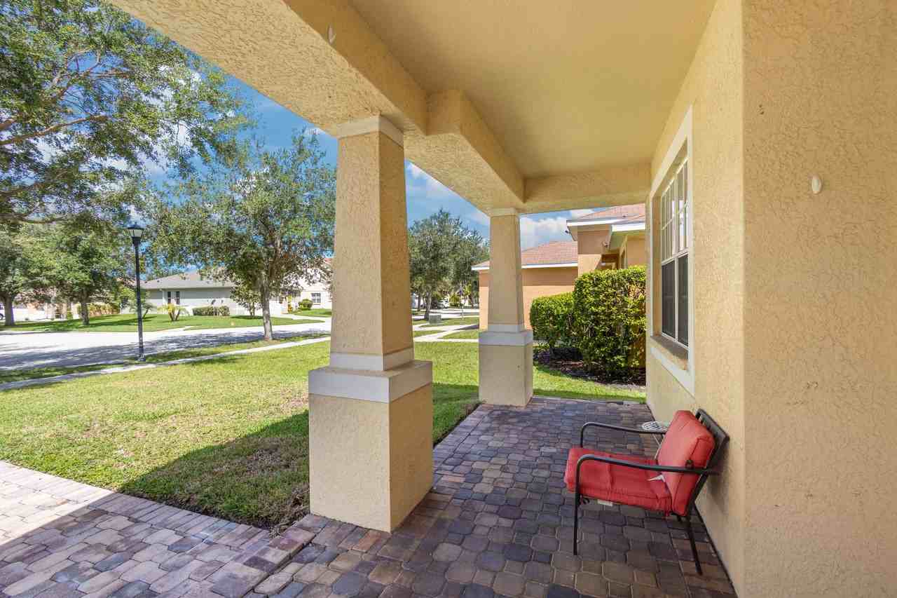 11328 Bridge Pine Dr - Photo 3 of 32