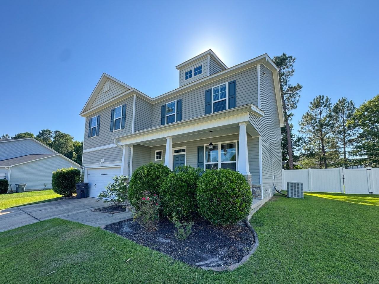 172 Huzzas Cir - Photo 2 of 42