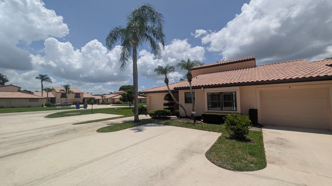 3705 Sw Quail Meadow Trl #F - Photo 2 of 17